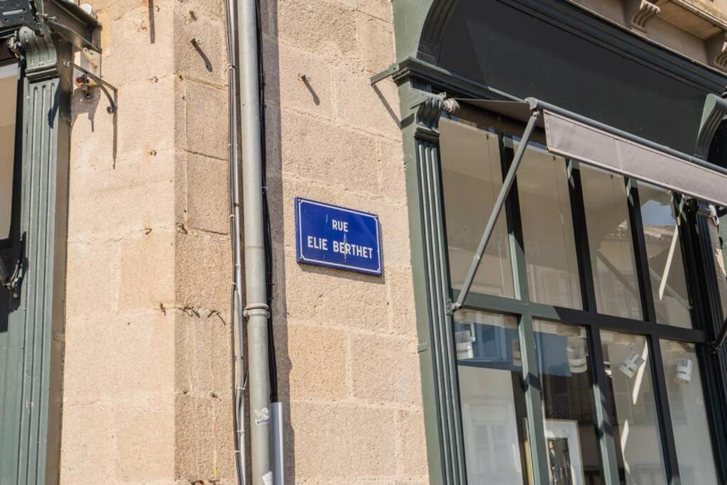 La Veilleuse - Appartement Au Coeur Du Centre Ville Limoges Exterior foto